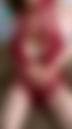 d********y : 露奶
這套情趣睡衣若隱若現也太誘人
女友穿這樣淫蕩的揉奶愛撫
你受得了嗎😝
