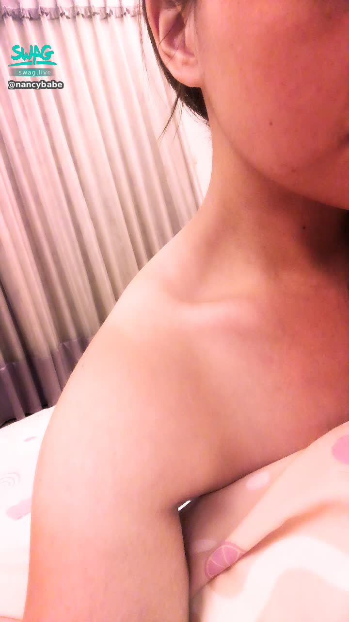 n*******e : 🧡全新雪乳寶寶-南希寶貝🧡  有哥哥喜歡親脖子的嗎🥰
