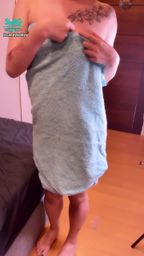 c********y : 想看我拿掉最後的束縛嗎?💦私訊我呦