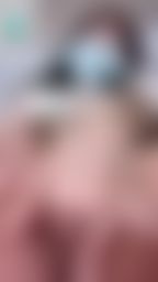 lizbaby : 兩根手指扣穴卻爽到停不下來