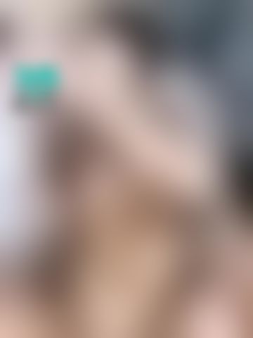 lierbaby : 她在打限動 我在幹她 😈