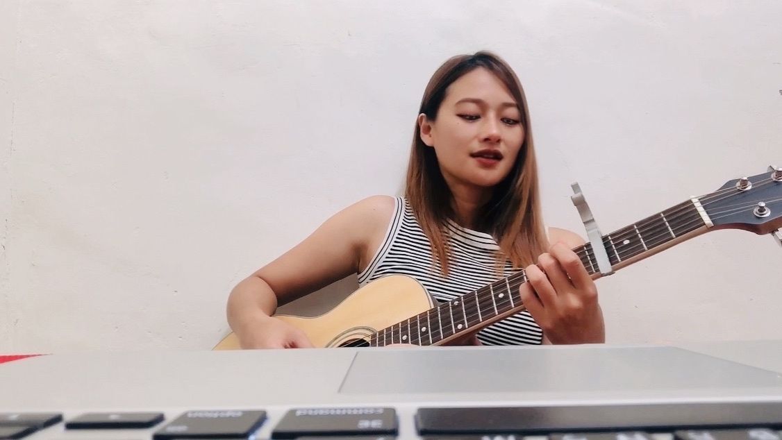 prettyxenia : 超好聽💕 New自彈自唱還是會寂寞cover