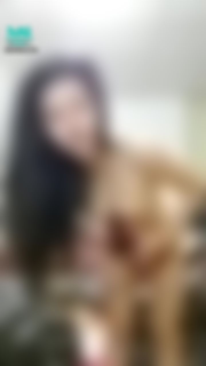kikilinbabe : 剛吹完還熱熱的就把他當成肉棒來夾