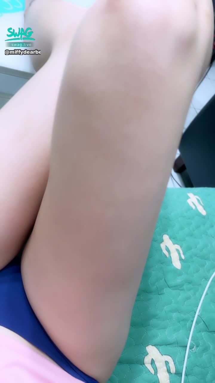 miffydearbebe : 我是不是很想要？⋯⋯😝😝