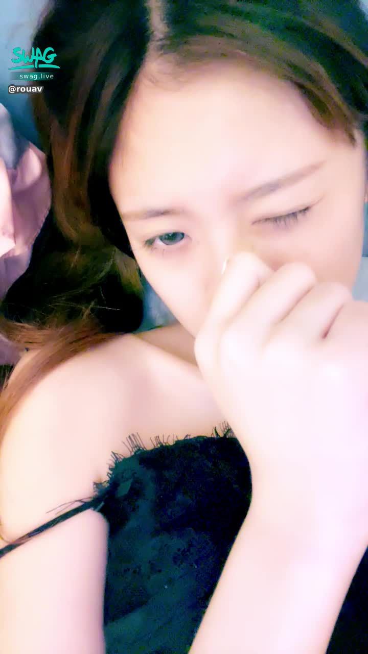 r***v : 🔞大尺度福利🔞開聲音🔊插入的瞬間