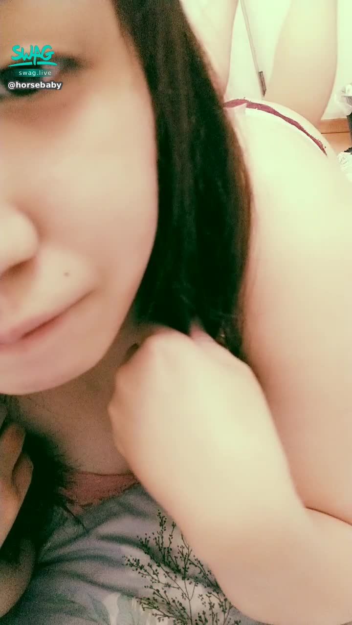  : Lying down and looking at the ass ♥ rare 🔥