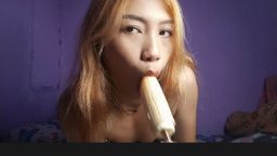  : blowjob ice cream to masturbate 💦