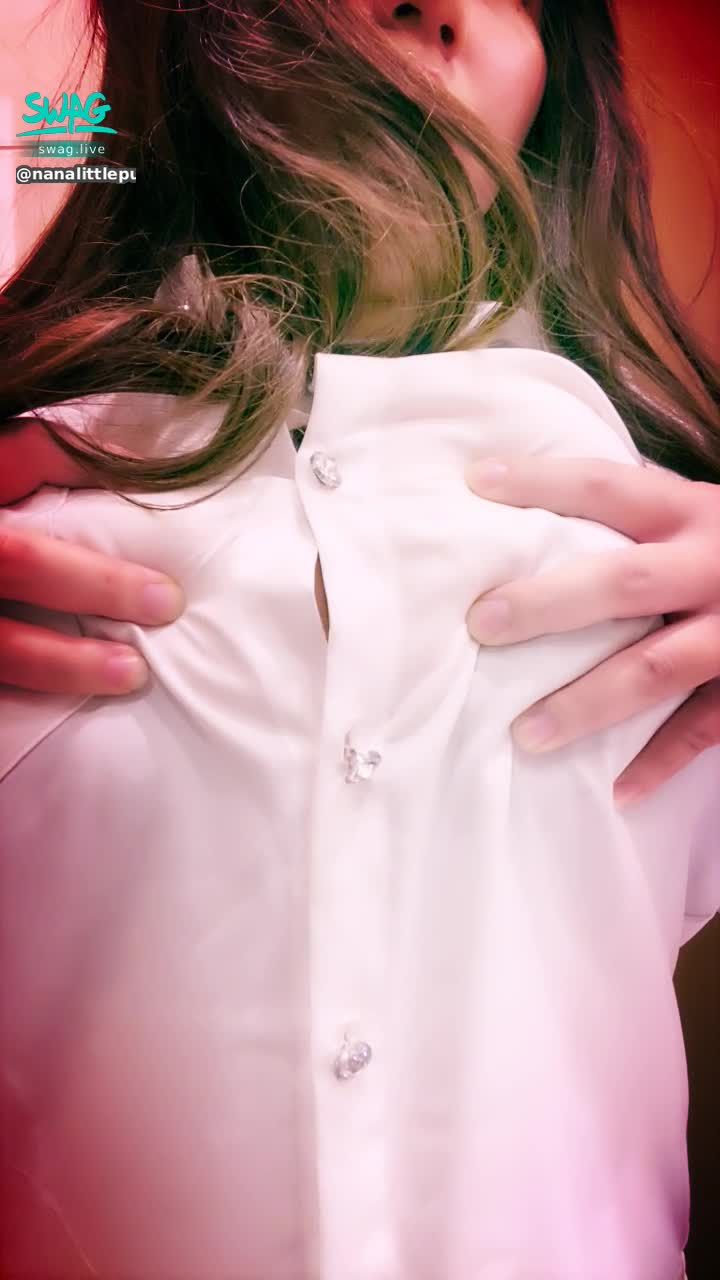  : 這樣扣子會爆開的❤️