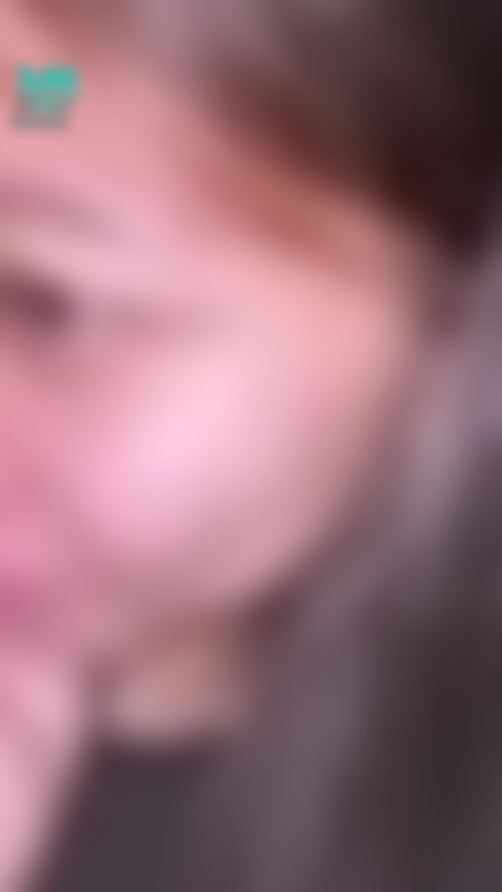 d****b : 什麼視角🤣