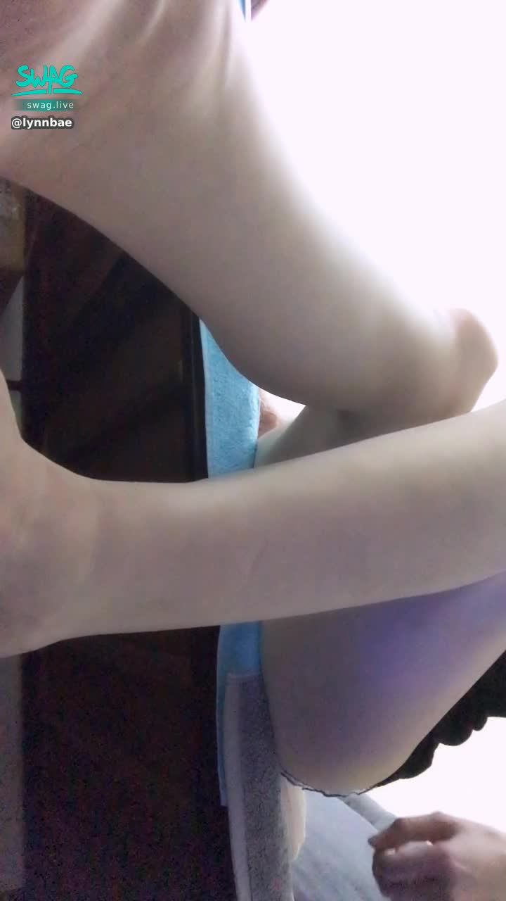 lynnbae : 不辜負你的每一份期望❤️ for喜歡女生翹腳的粉絲