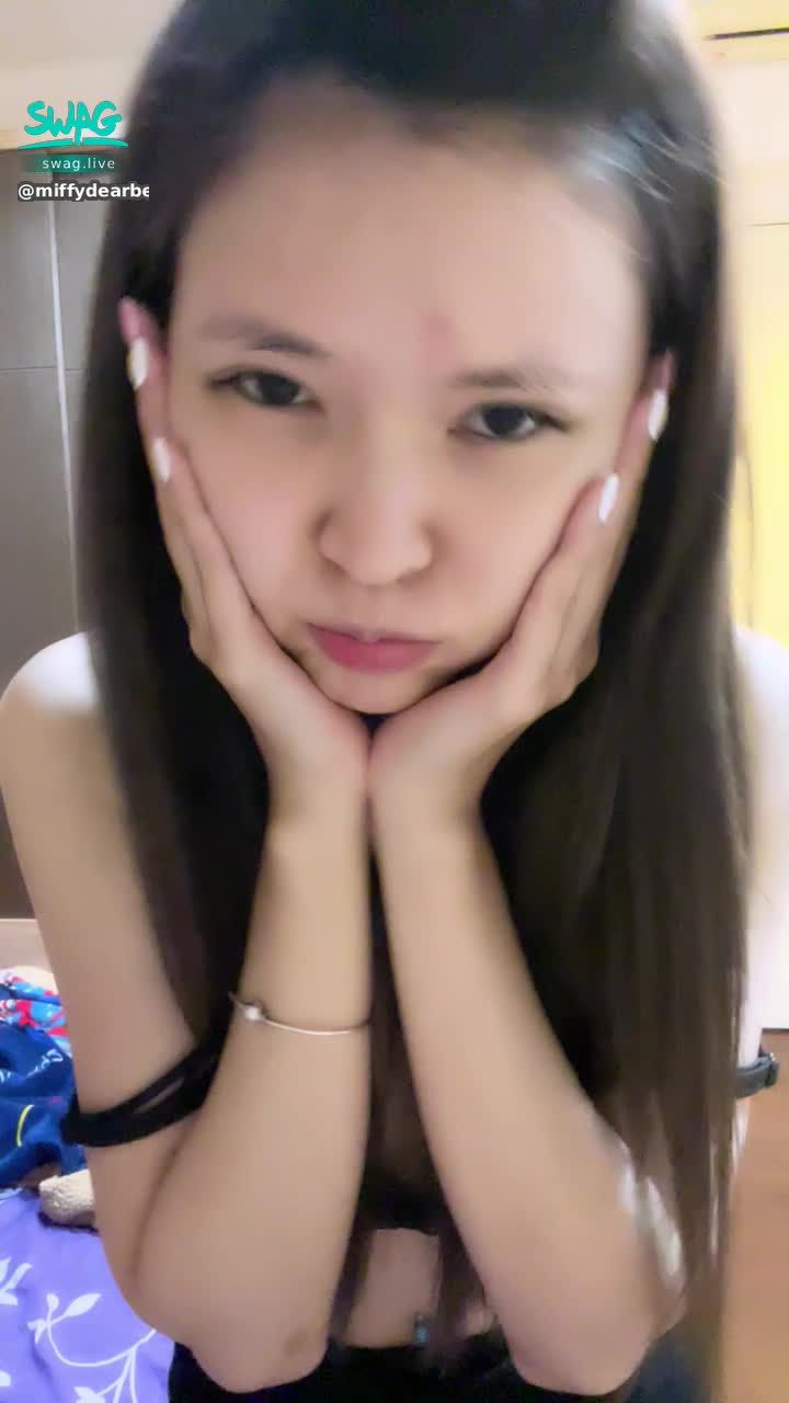 miffydearbebe : 我可愛嗎 🤗 通關密語 私訊我💎