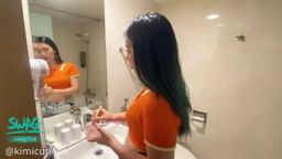 kimicutiebb : 一線白虎鮑🔥爽到尿失禁💦女網紅的性慾流出