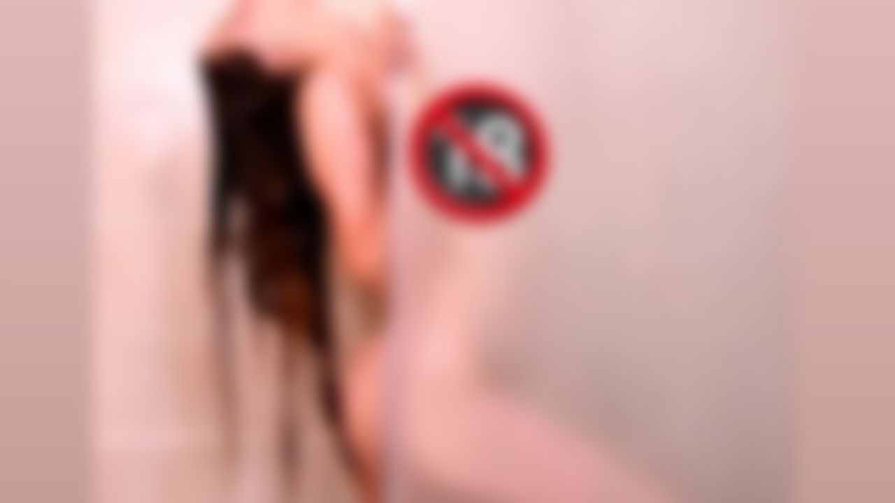 ellemira : Naked Huge Tits Dancing in the Shower 🍒