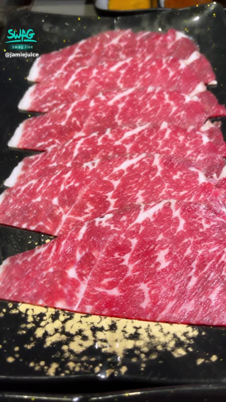 jamiejuice : Thank you fans for treating them to wagyu beef ❤️