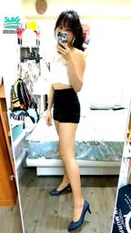 janicee : 白色鏤空編織小可愛配小短褲,與高跟鞋
夏日海灘look
summer vibe
