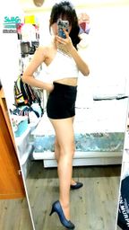 janicee : 背面的微笑線,與胸口的鏤空設計
白色編織美背小可愛配小短褲,露出腰線
搭配高跟鞋,夏日海灘風高馬尾look
summer vibe