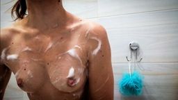  : naked tits foam show💦
