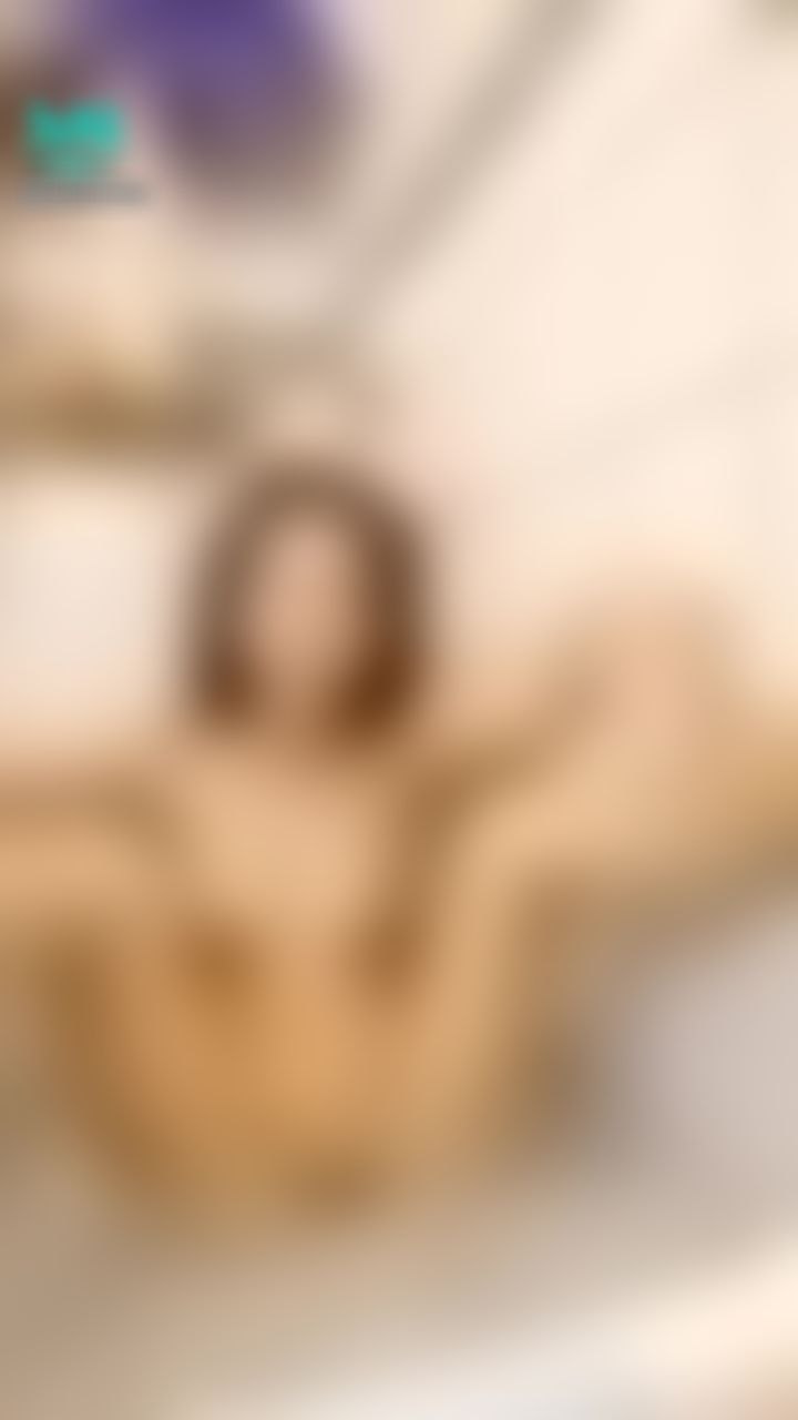kikilinbabe : 自從有浴缸後就喜歡腳抬這樣自己來