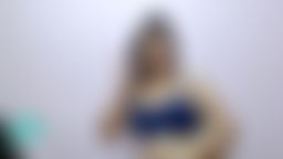 y***a : i started after taking a shower,i immediately put on make up because i forgot to put on my underwear,the wind suddenly hit me and stimulated me and i was horny .