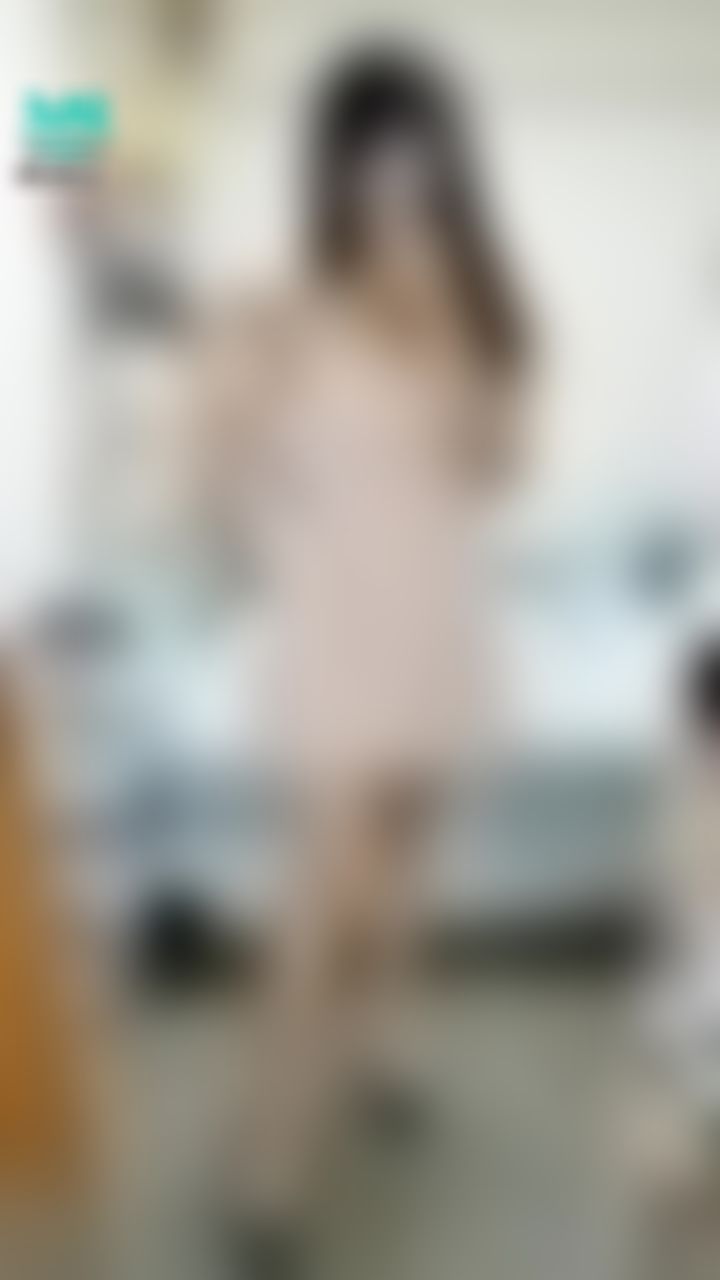 janicee : 放下肩帶⭐，新買的的內衣效果真好💘
為什麼最近蝦皮一直有人私訊要買原味衣呢？