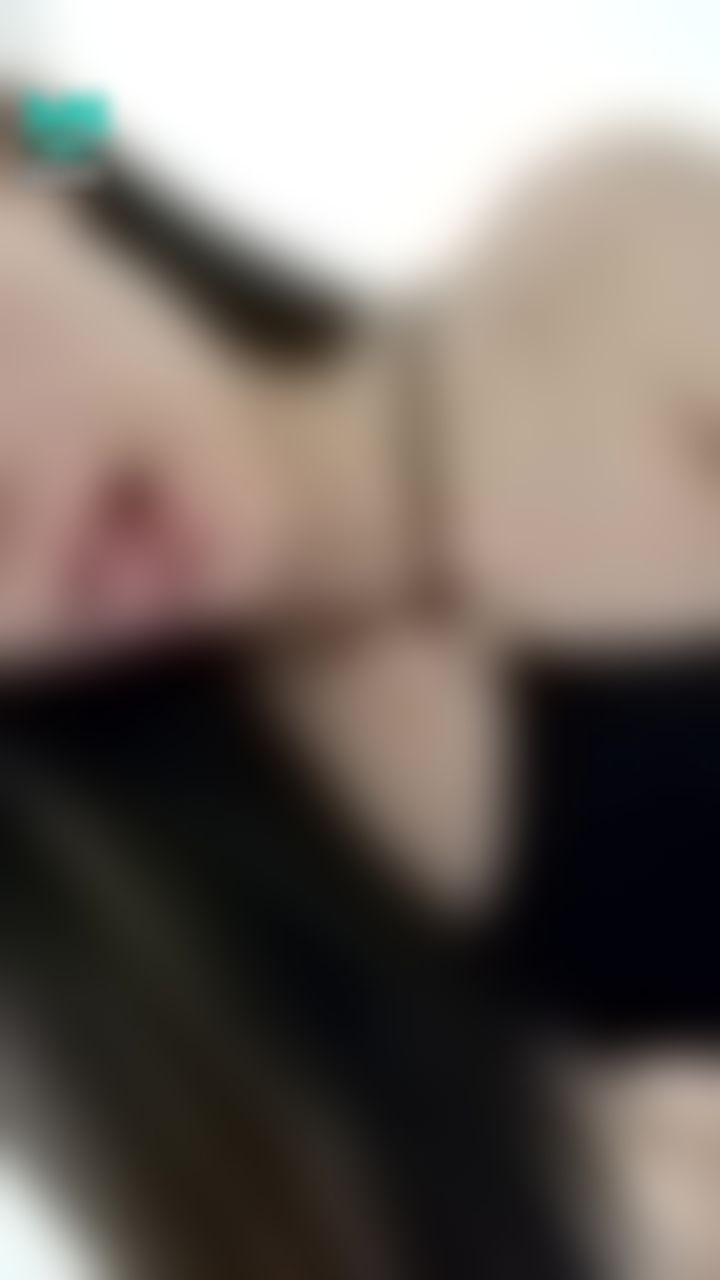 quanna : 🥳送禮物換影片🥳

「送🎁豪華遊艇8888💎，🉐第三人視角🔥清楚看到粉嫩濕穴潮吹噴水淫片💦💦💦看過的粉絲都說像噴水池一樣...」
「送🎁鑽戒89999💎，🉐刺激地點露臉+露點實戰3分鐘隱藏版，長片跟限時動態都不得出現的地點🤫」
「送🎁私人飛機66666💎，🉐露三點實戰抽插淫片😈」
「送🎁情趣潤滑液21999💎，🉐公X廁所，Q娜露臉綁雙馬尾脫光光後慰慰再尿尿淫片，長達10分鐘唷😝❤️」
「送🎁裸體圍裙99999💎，🉐露臉露三點同框慰慰淫片，長達5分鐘🙈」