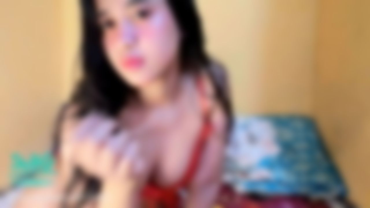 syasaasyakilaa : I like different styles, You can ask me to do what style😋 
Chat with me and I'll do as you wish, but right now I'm helpless lying down😅😅

 Because lying down and being pushed up fast, I'm squirting and peeing faster 💦💦💦😋