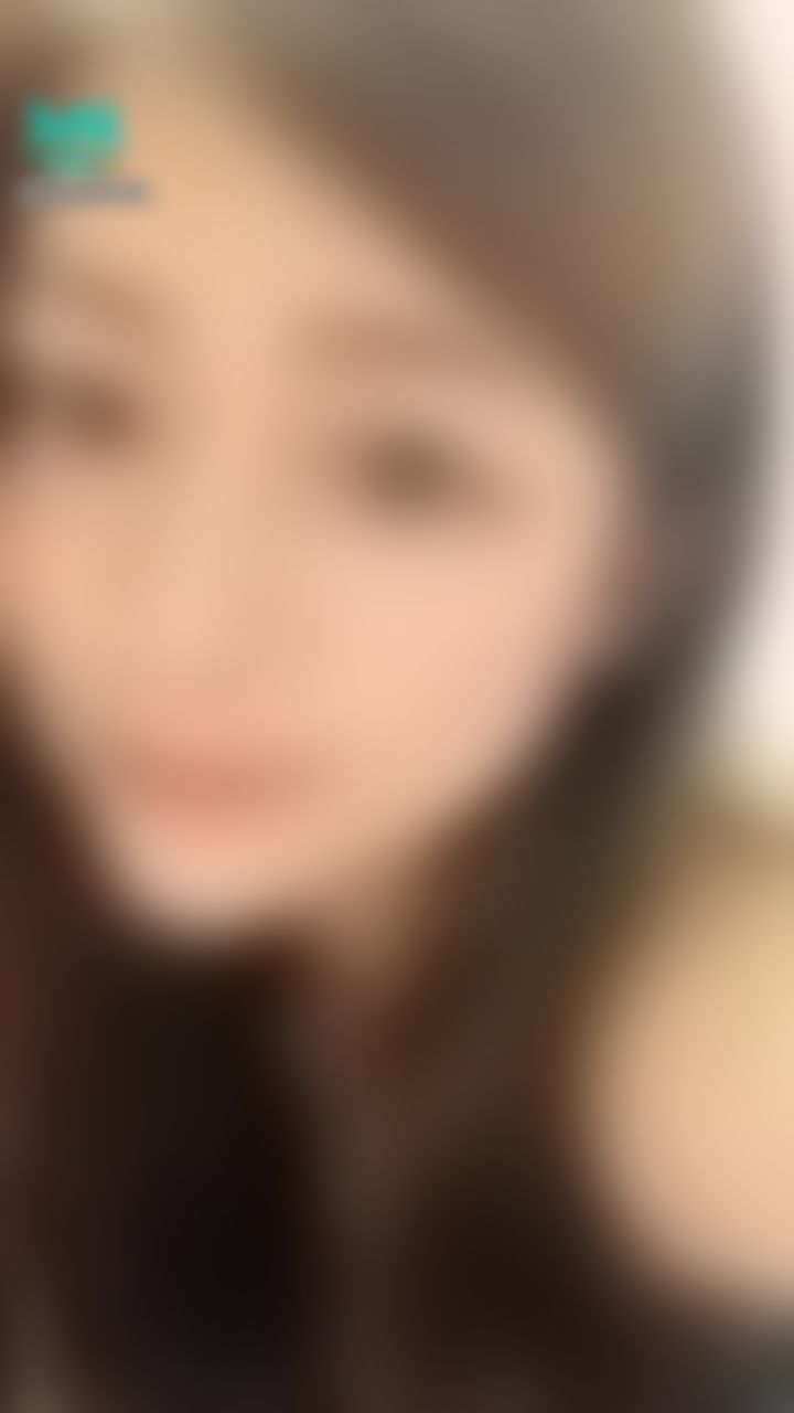  : 晚安😜😜