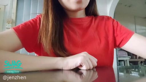 jenzhen : 最近私处带一点痒,但是一样自慰,只是需要注意清洁🙈 一样可以高潮🤭🤭 一样有鲍鱼汁🤤🤤 哥哥最爱的鲍鱼汁❣️
鲍鲍要洗得干干净净才自慰🤭
难得用洗私处的液体清洗🌚
虽然洗鲍鲍时,感觉有点辣辣火火
但是慰慰起来,还是一样大量出水🤤
妹妹的鲍鲍永远都是那么的水嫩😍
今天来泡热水洗三个性玩具,有一个进水了🌚🌝 力度不够大了,所以拿了棒棒一同摩擦🤭🤭