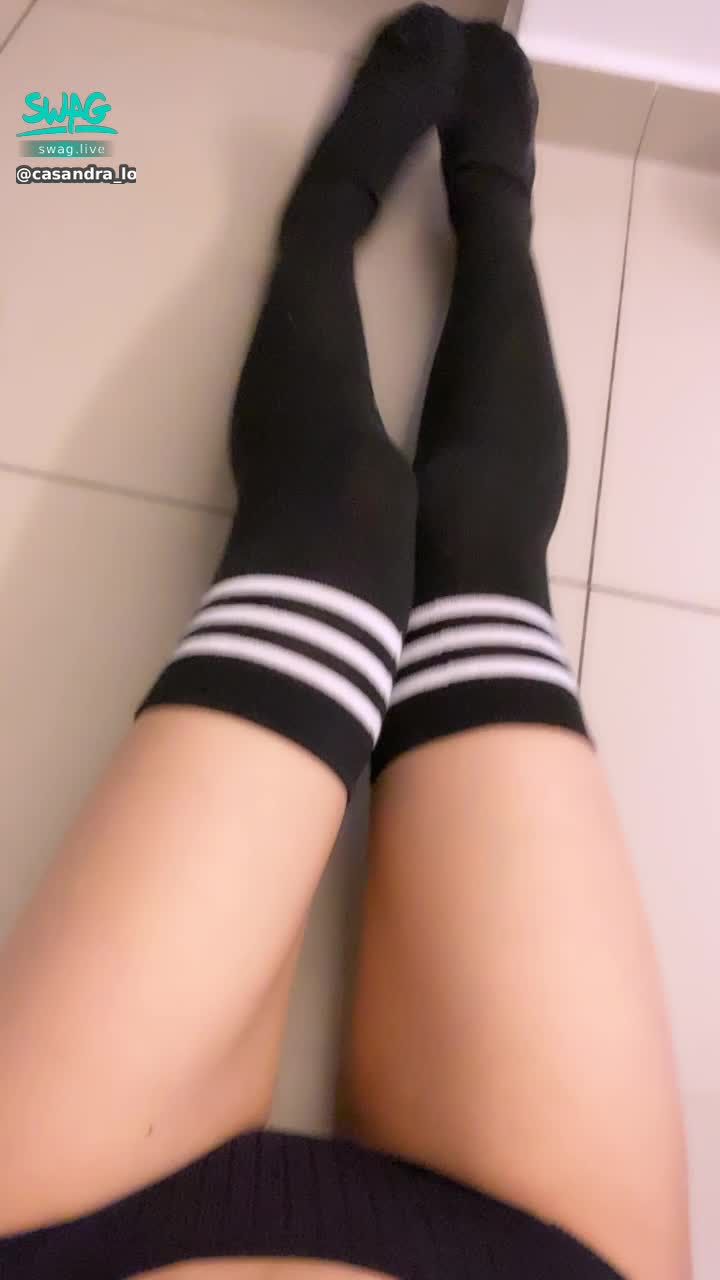 c**********w : 腿腿😵