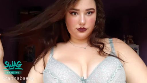 a*******y : How do you like my bra