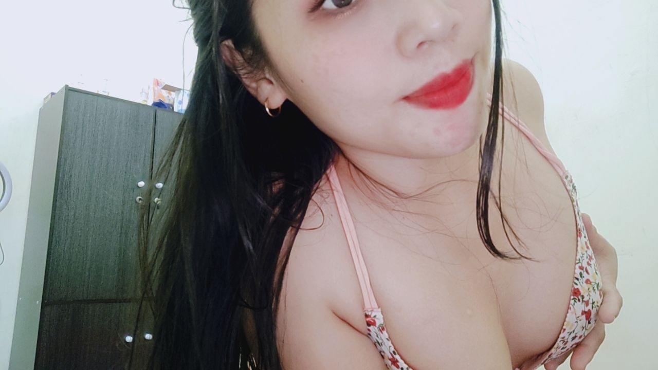 natasyya : girl panties men horny🤤🤤