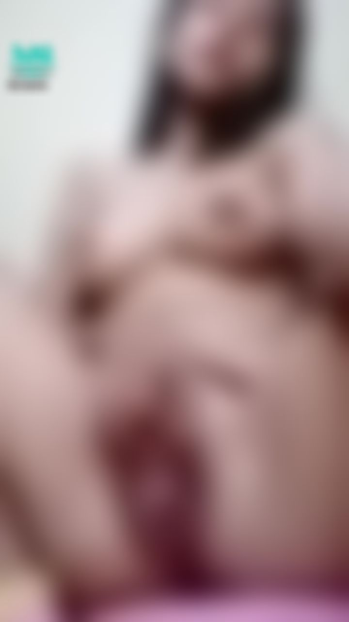 geyyaa : im horny and i do mastrubate 💦💦😣