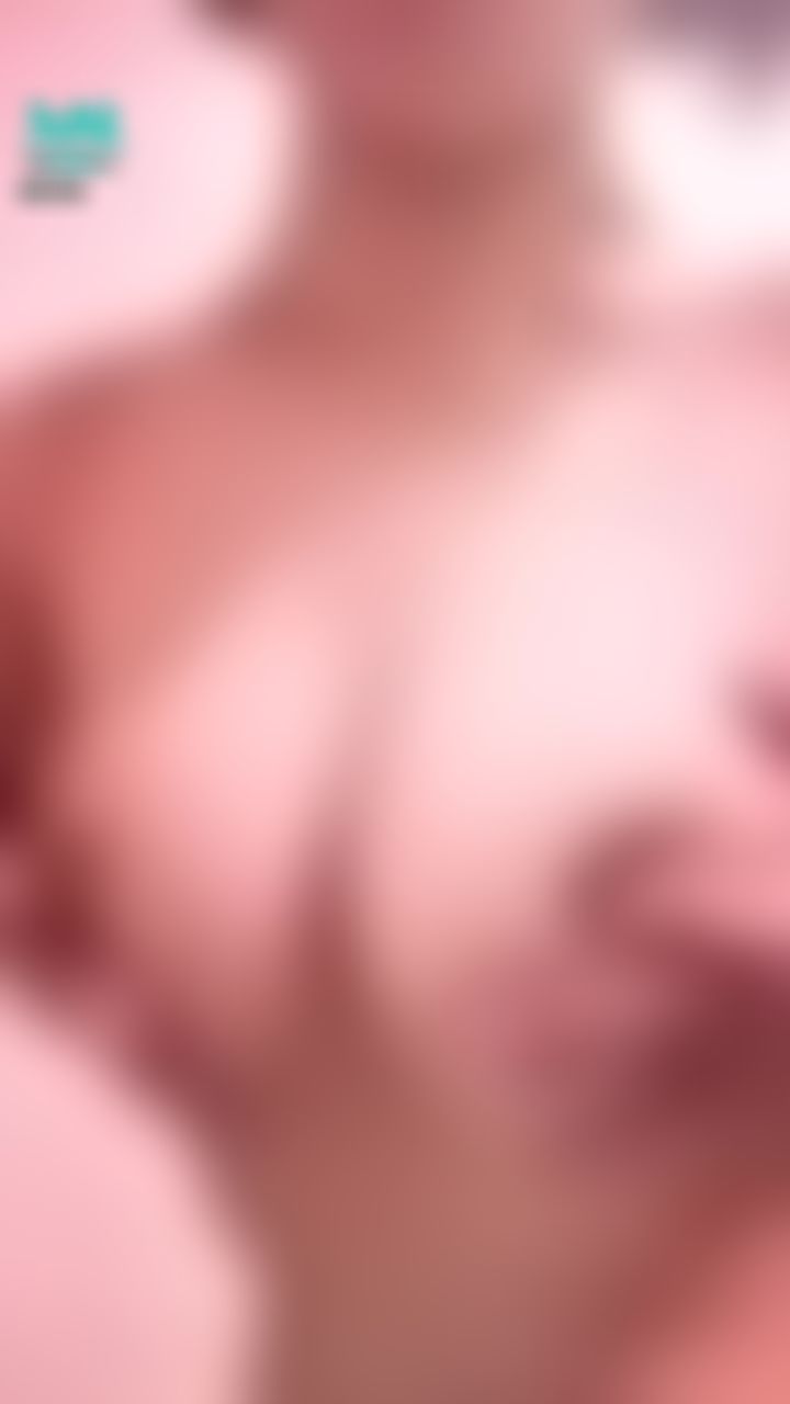 llullu : 小紅來奶又漲大了、哥哥你檢查看看😳