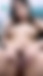 l******i : 必解㊙️高清小穴夾緊收縮😳讓你一看就興奮🔥水水的穴把你的肉棒包緊緊~