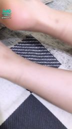 nitayaya : 人家衣服已經脫到一半了😈想看人家脫光光嗎🔥人家也想看你脫光光🔞每次看到大🐔🐔就忍不住自己動手手了💦