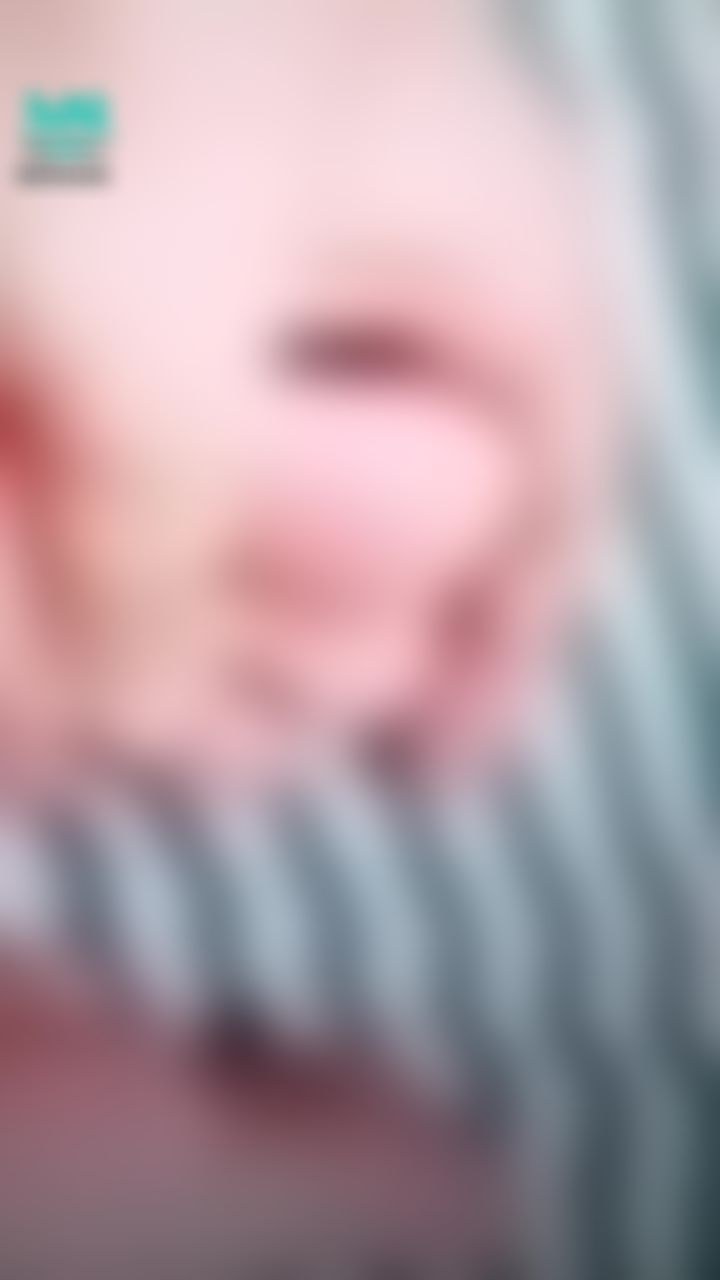  : 😽😽足控寶貝的福利🥰白皙的腳趾頭 ❤️有寶貝要舔舔或吃吃嗎👅👅👅