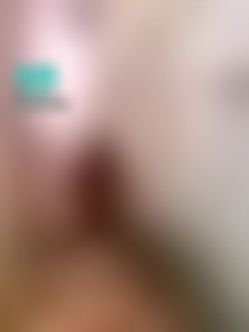 : 幫客人肉棒按摩中🥺