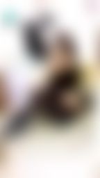 janicee : 向著你爬去🌹
大面積的鎖骨與肩膀👠
黑長直的性感日常💋
daily sexy 🌹