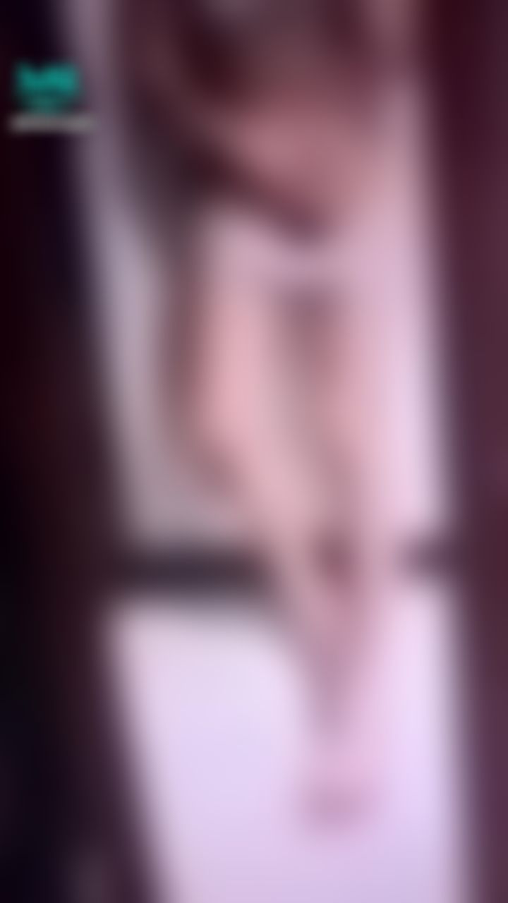  : 🔥🔥人家的白皙肌膚都被看光光了🙈🙈加上小白虎🐯都被看光光了🥰🥰