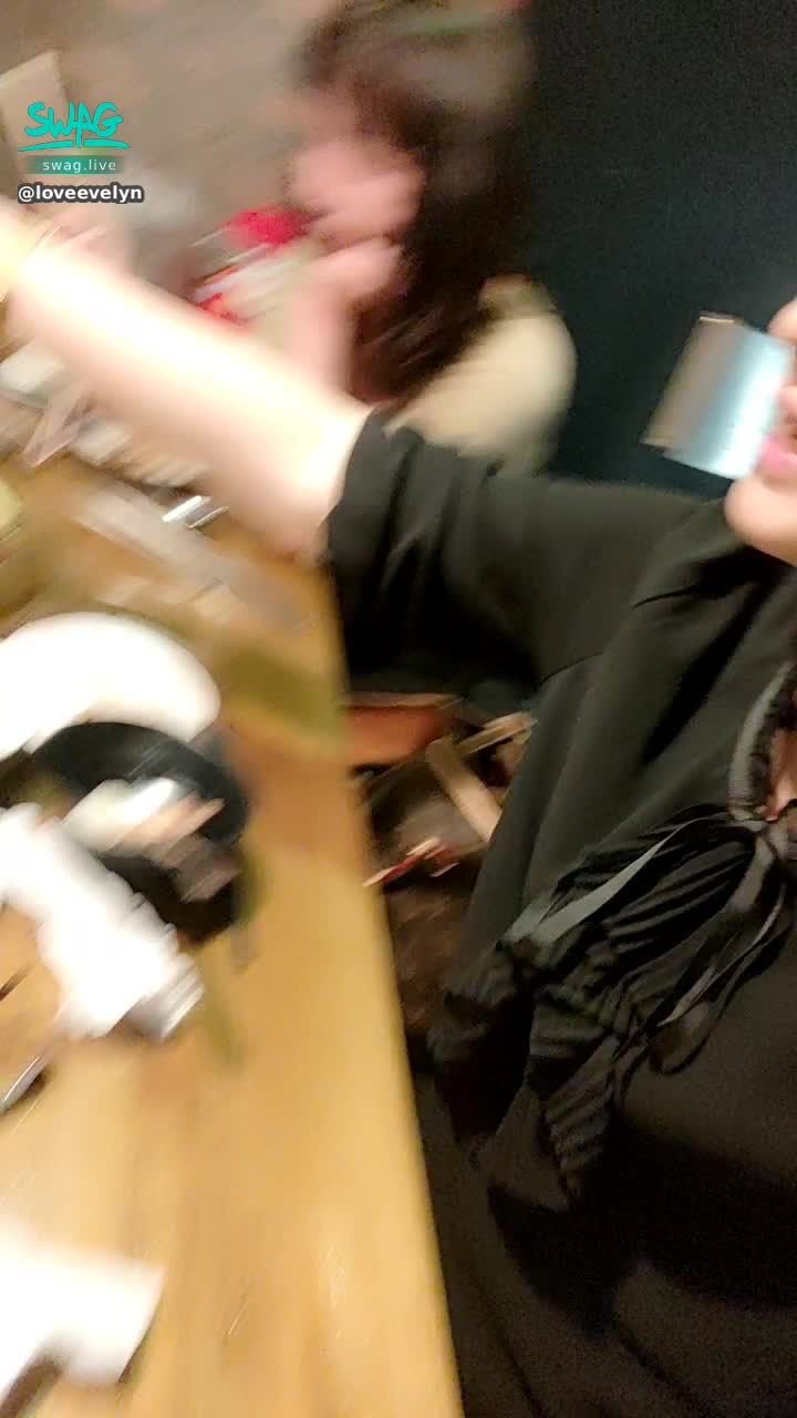loveevelyn : 幫好兄弟慶生
祝他抓奶不求人