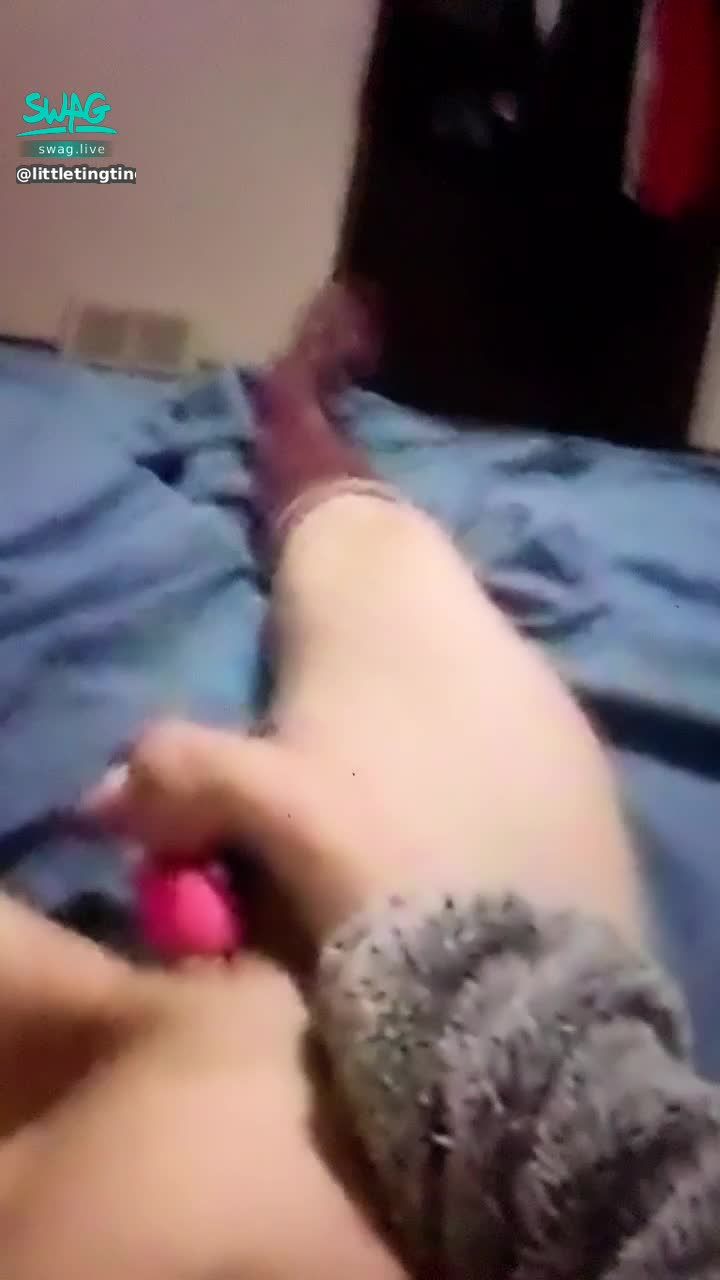  : little monster 🙈 🙉 🙊 orgasm 🥴 Playing to the draw 🔥 so horny 🙈 Want baby to help people stop water with a cock 💦💦💦💦