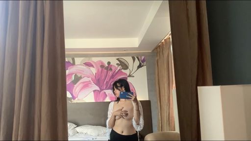 annatasya : U want more text me baby


#horrny. #hotel #fuckme