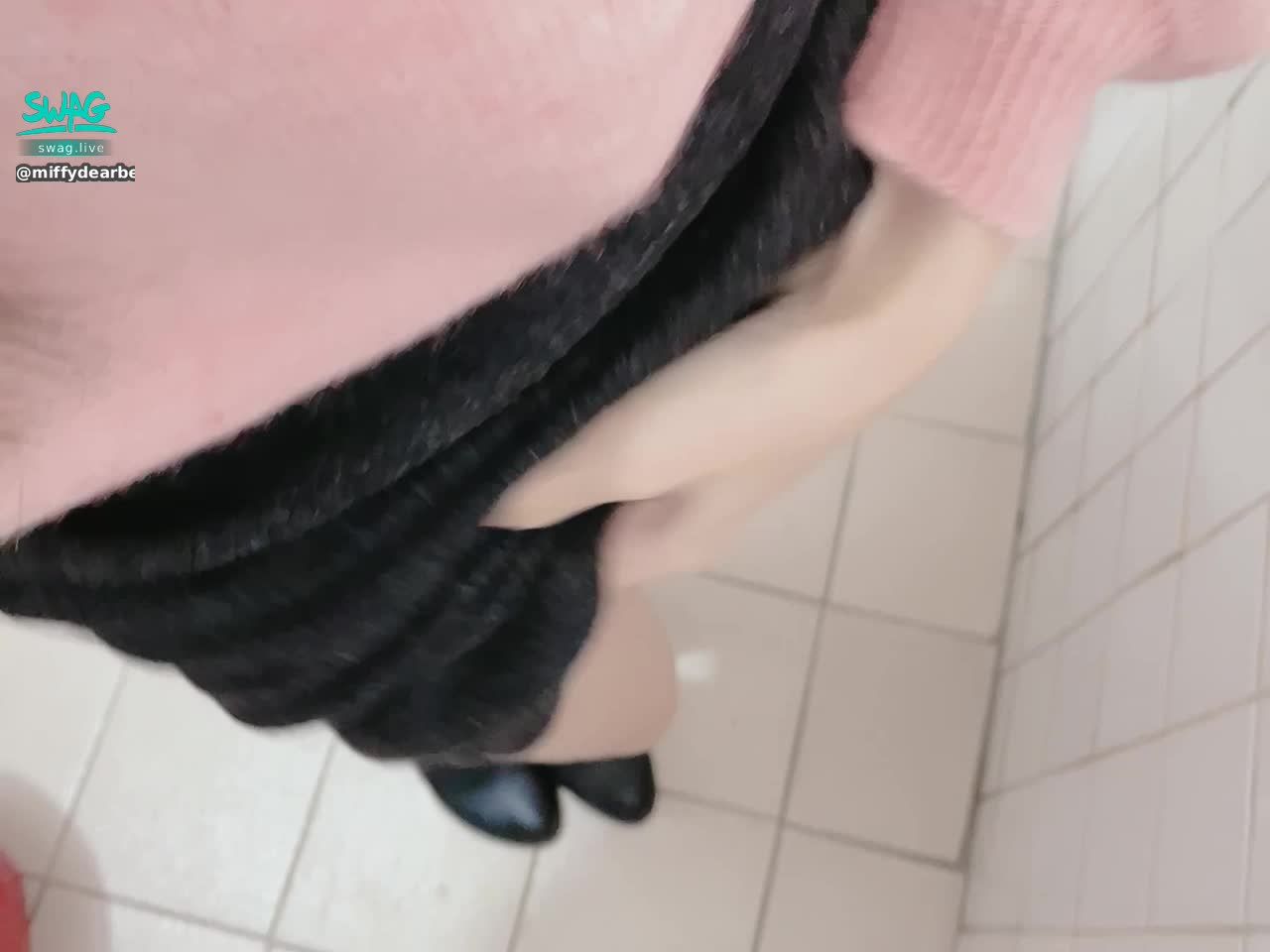 miffydearbebe : 🤫 我要吃肉肉⋯‼️‼️‼️