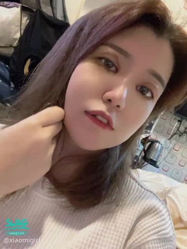 x********l : 看得出來哪裡變了嗎？🤭