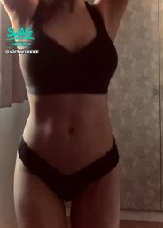 victoriaxxx : 跑步 ,晚上8:00 開播