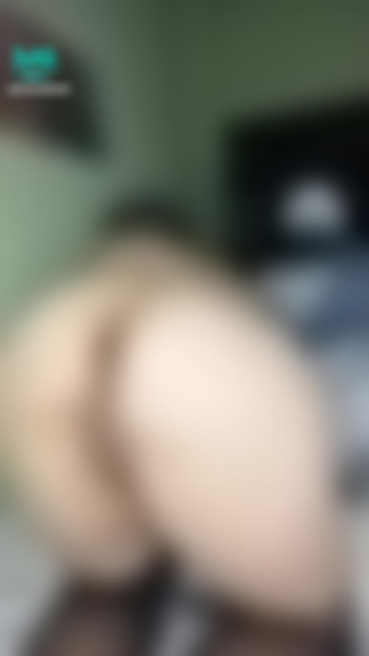 lovemilemile : 純粹搖屁屁🤭🤭🤭🤭喜歡肥屁股嗎？