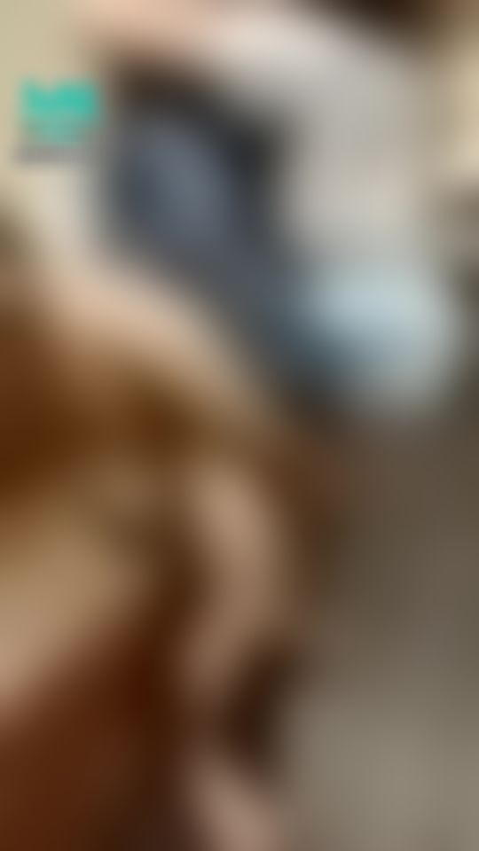 ninibaby : ☘️巨根老師的震撼教育☘️哇…😳平常嚴肅的老師…竟然會火車便當…而且直接抱起來猛幹‼️嚇傻了❤️