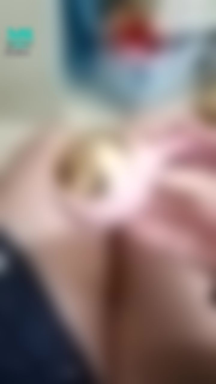 janicee : 聰明球上有潤滑液跟分泌物混合造成的屑👀
see😈