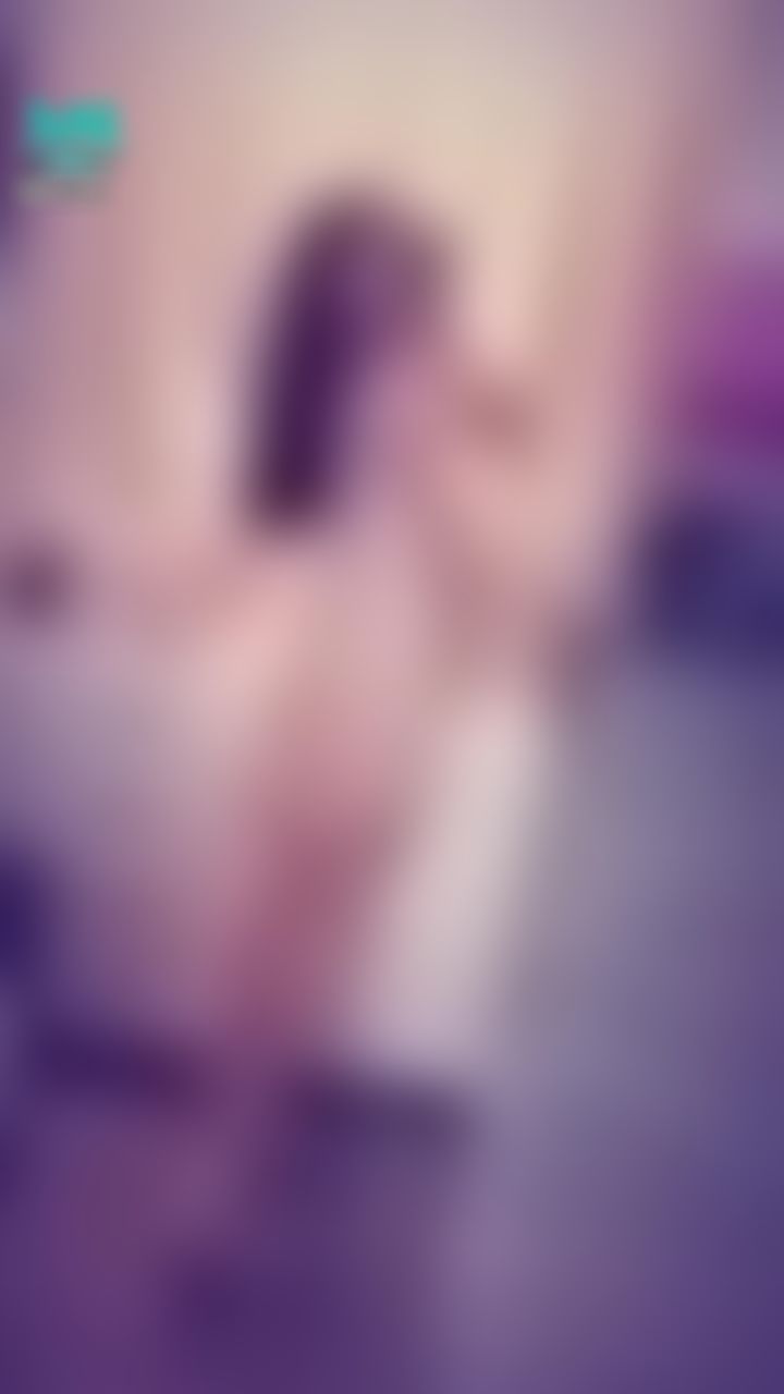 janicee : 夢幻女友睡衣的背面😍
粉紅色的情人節即將到來，你還是一個人嗎？💙
想看炮機影片的私我唷😈
romantic pink💋