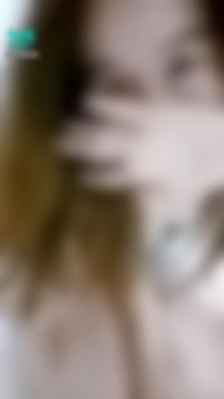 cocolunna : 只有几位哥哥看过摘下面具的我 你会是下一个吗？🤭钻石没了可以充值 但我没了哥哥就要找别人了哦😜😜


#SWAG騎人節
做愛做的事，交配交的人。想當你的夢幻女友